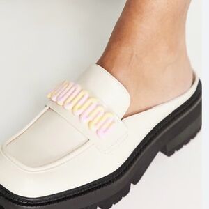 Berksha Cream Slip-On Loafers with Black Sole